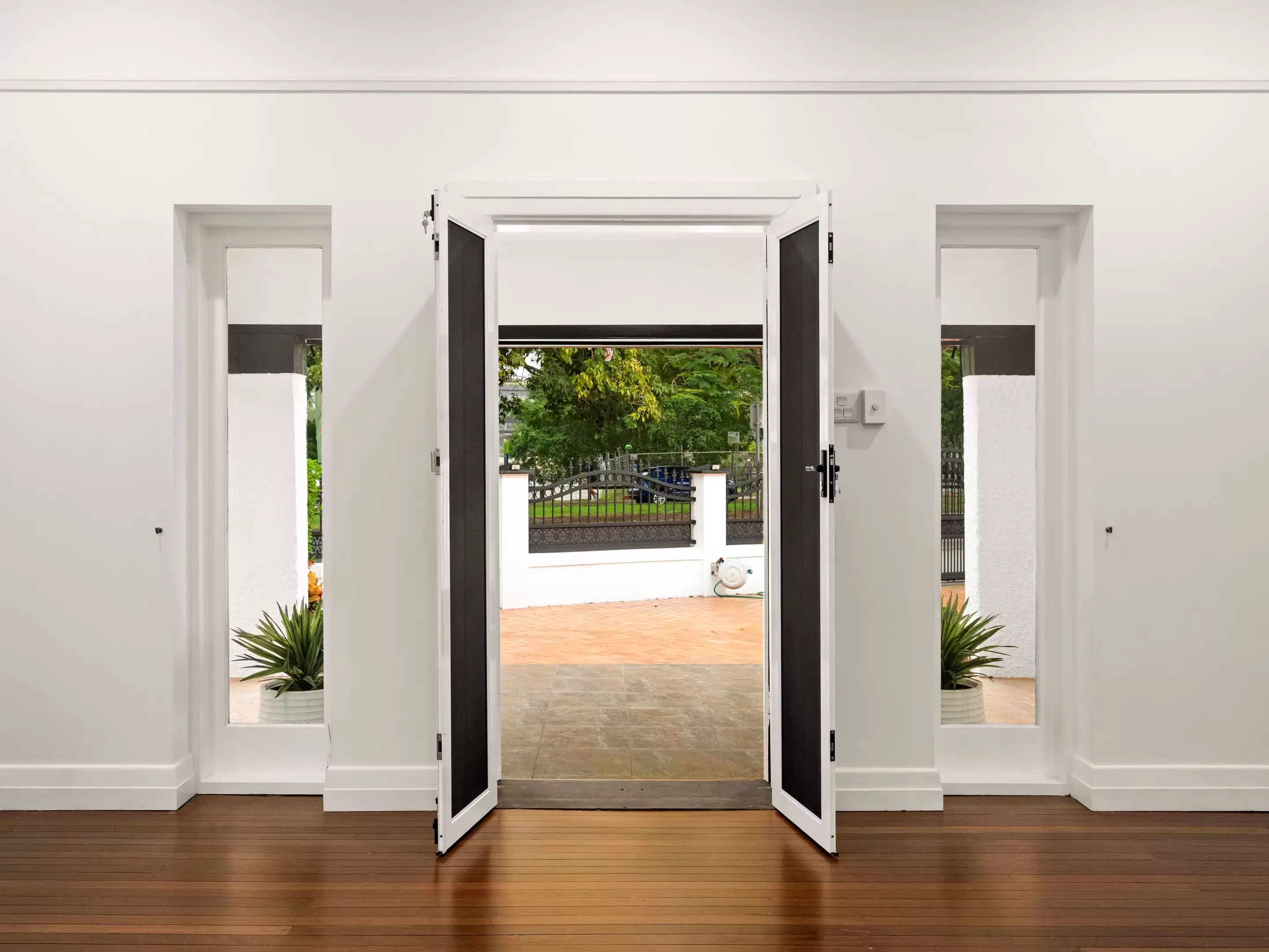 59 Hill End Terrace, West End For Sale by Aurora Property - image 7