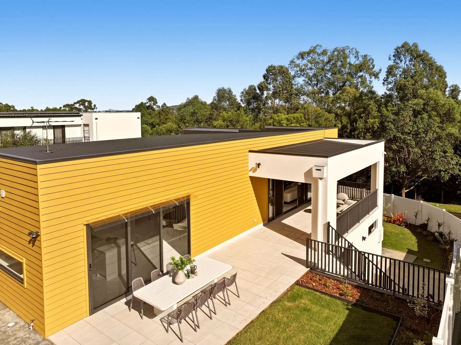 1 Astonbrook Close, Carindale For Sale by Aurora Property - image 1