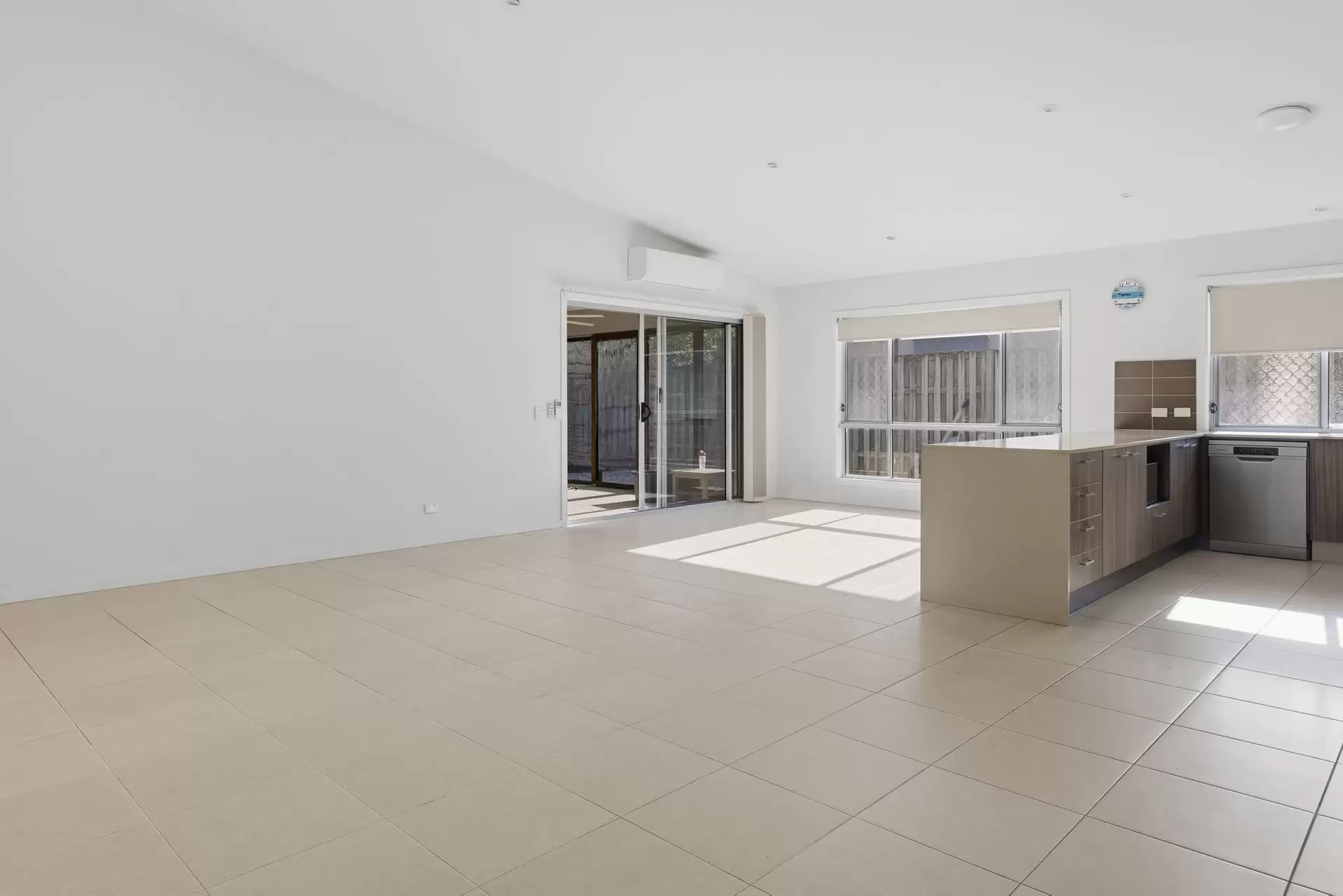 120 O'Doherty Circuit, Nudgee For Lease by Aurora Property - image 1