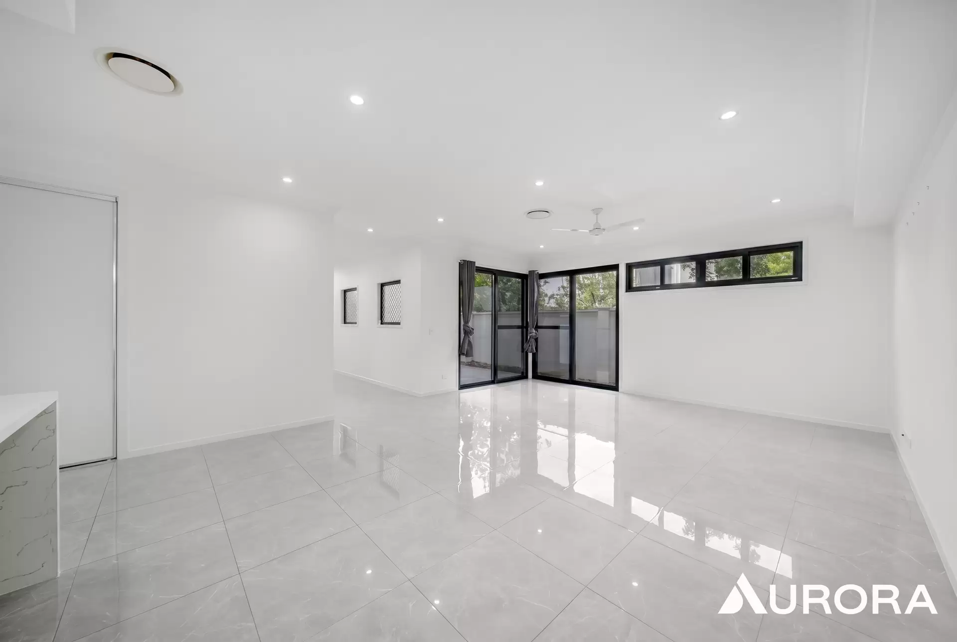 9/10 Zircon Close, Rochedale Leased by Aurora Property - image 1