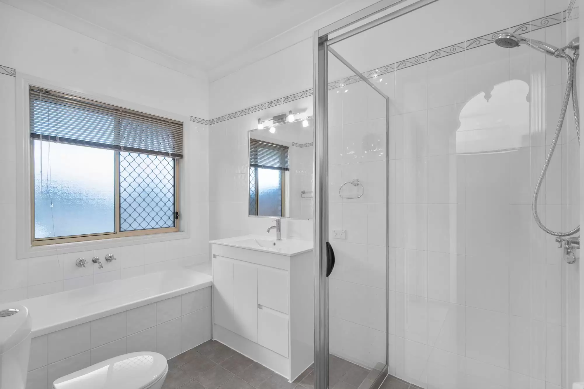 3 Treeview Lane, Springfield Lakes For Sale by Aurora Property - image 12