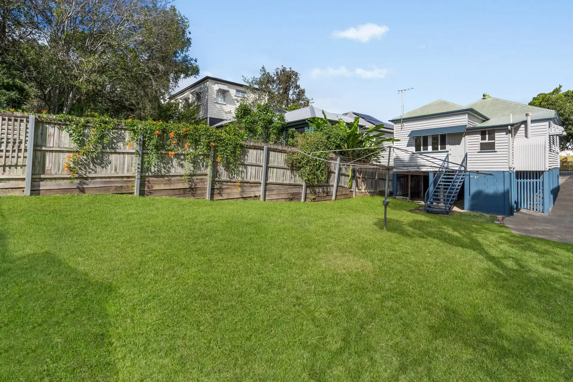 14 Loch Street, West End For Lease by Aurora Property - image 1