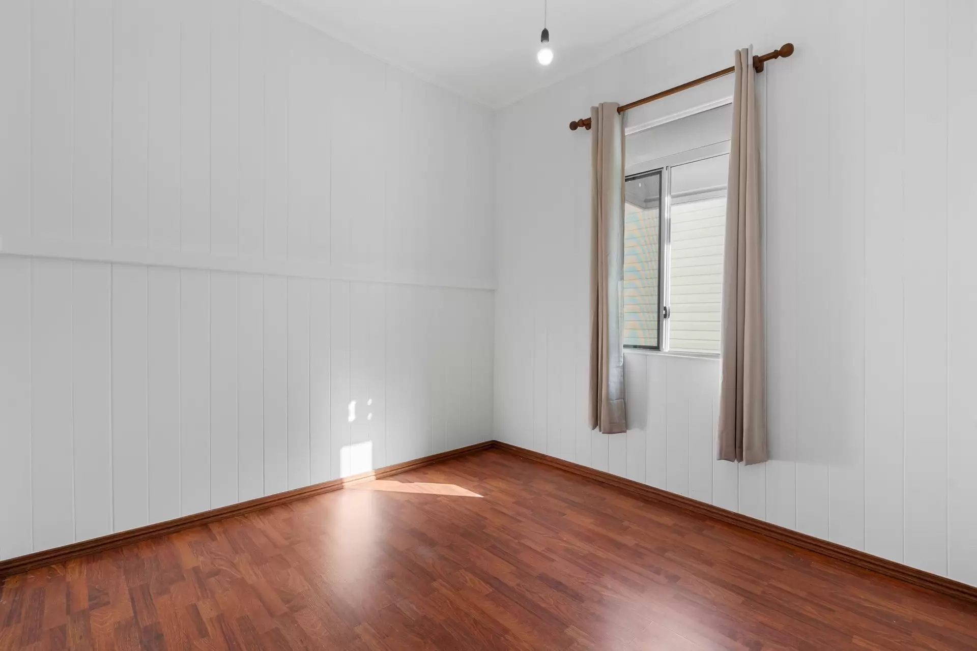 14 Loch Street, West End For Lease by Aurora Property - image 1