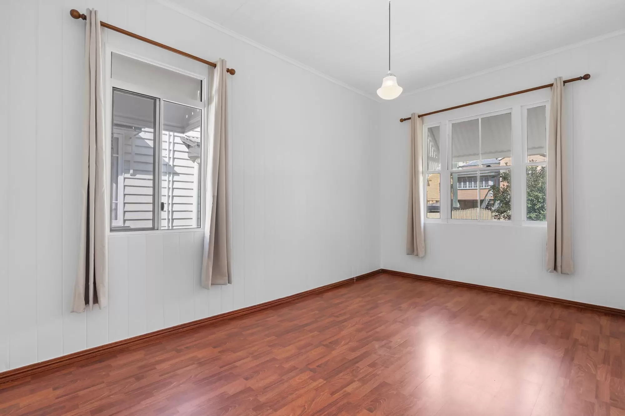 14 Loch Street, West End For Lease by Aurora Property - image 3