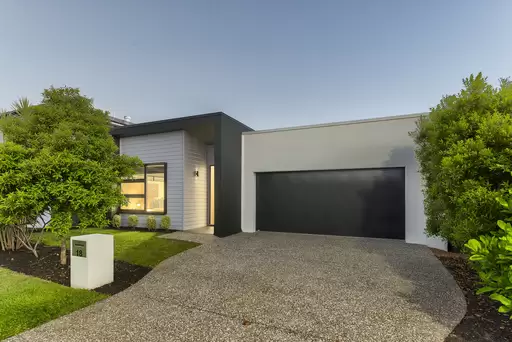 18 Pinnibar Street, Bridgeman Downs Sold by Aurora Property