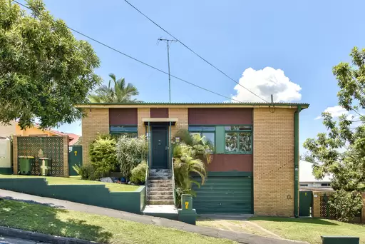7 Scott Road, Herston Sold by Aurora Property