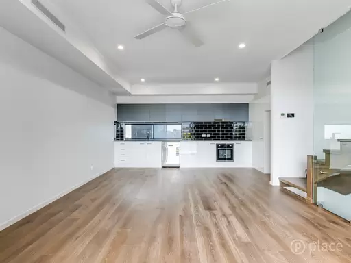 10/49 Murarrie Road, Murarrie Sold by Aurora Property