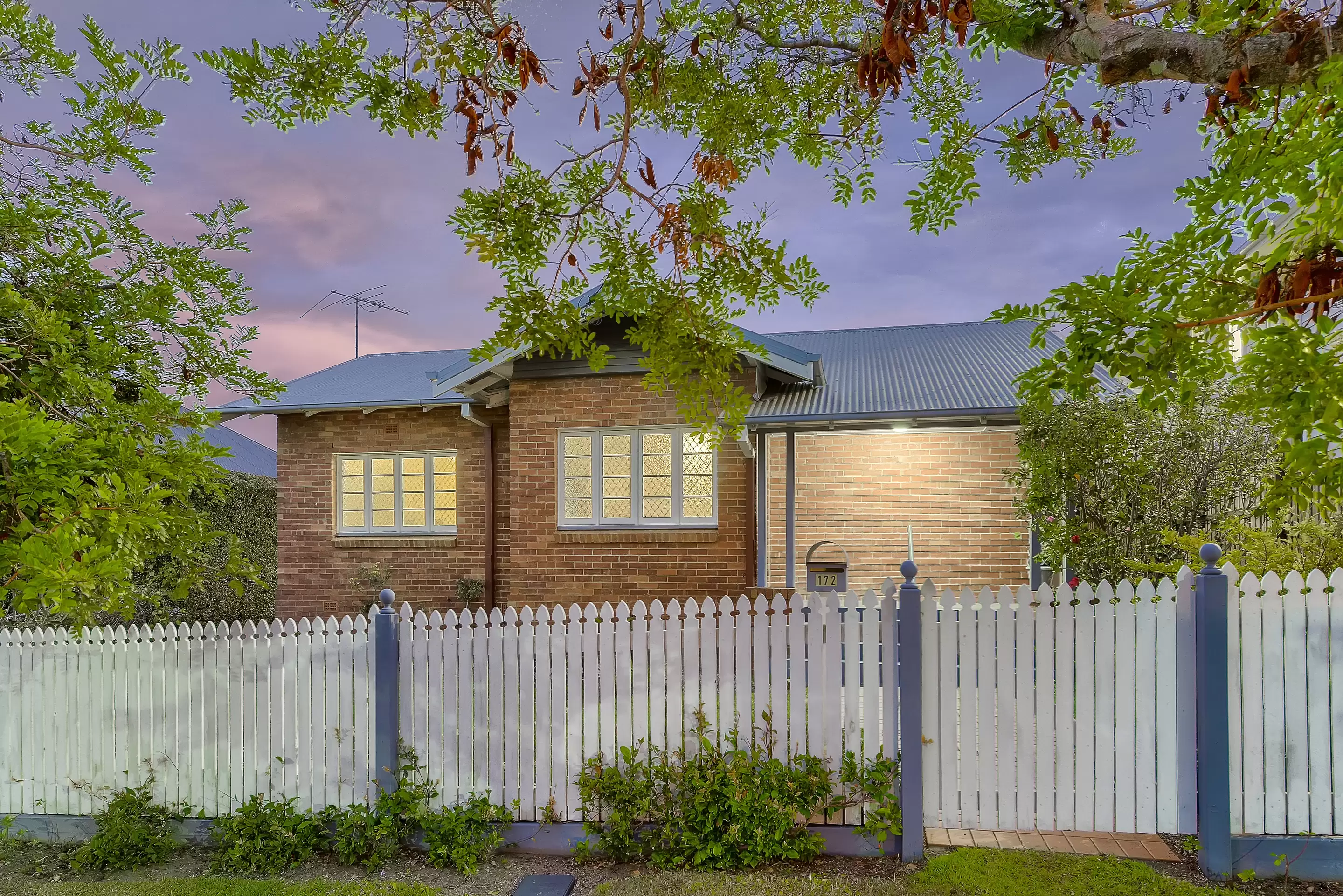 172 Lloyd Street, Enoggera Sold by Aurora Property - image 1