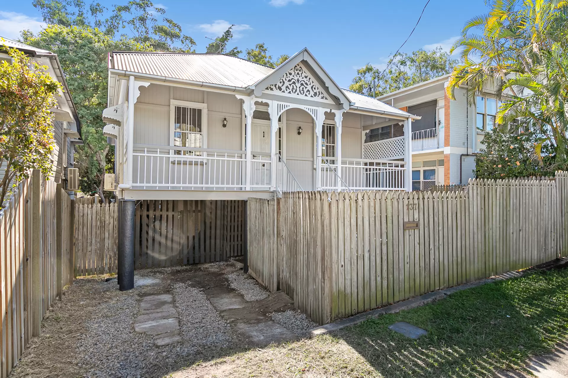 137 Butterfield Street, Herston Sold by Aurora Property - image 1