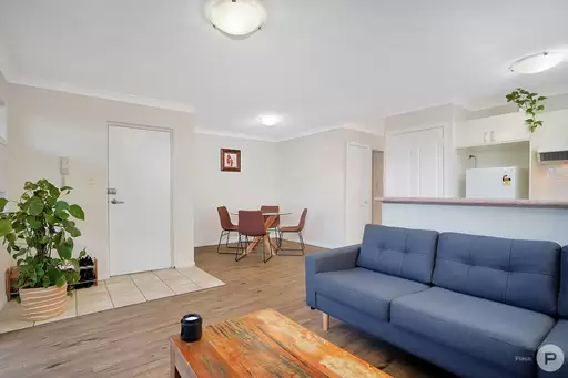 3/792 Sandgate Road, Clayfield Sold by Aurora Property