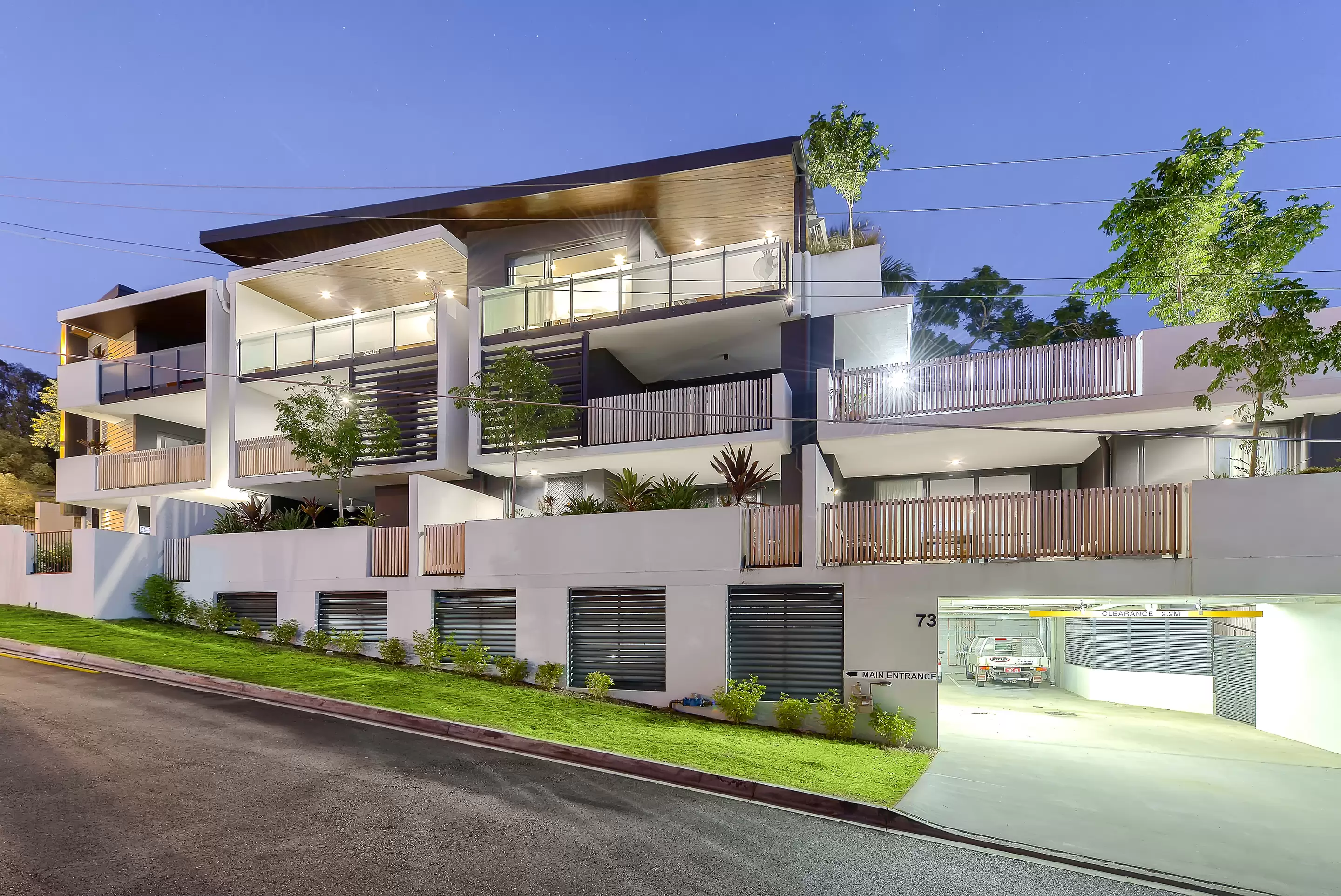 4/73 Glen Street, Kelvin Grove Sold by Aurora Property - image 1
