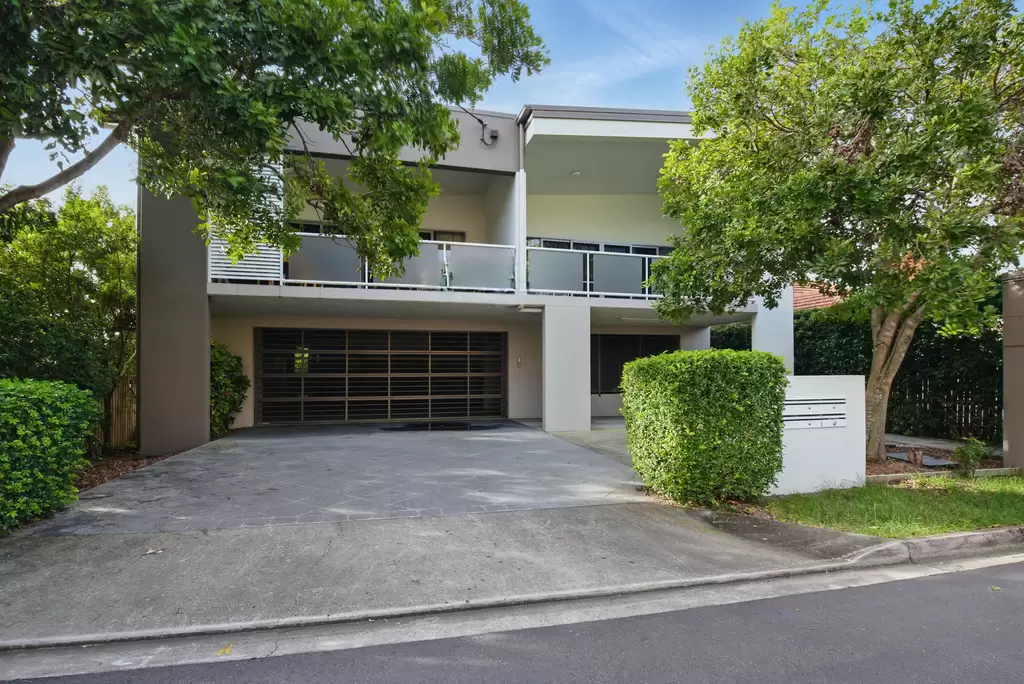 3/18 East Street, Lutwyche For Lease by Aurora Property