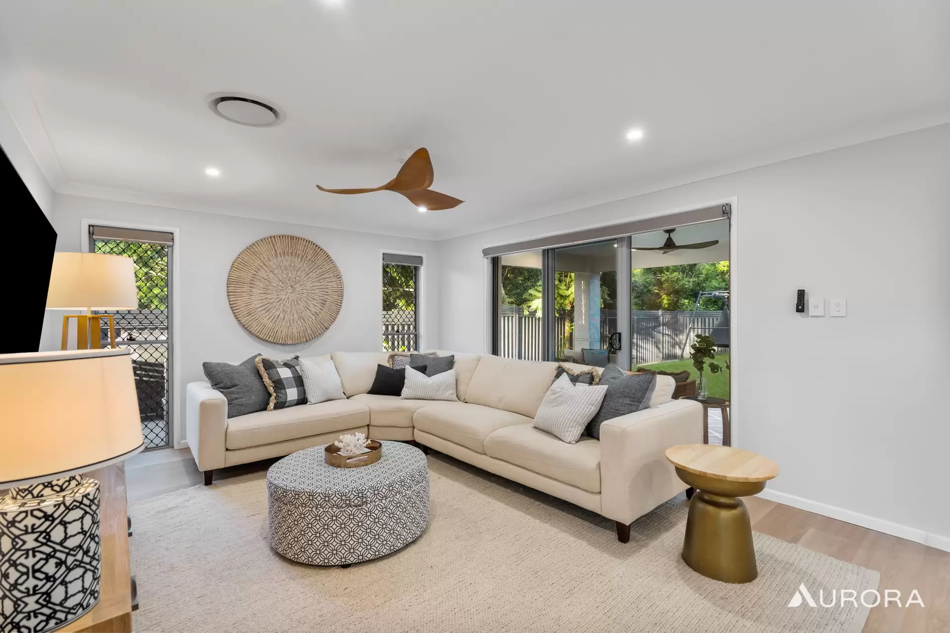 48 Carisbrook Circuit, Forest Lake Sold by Aurora Property - image 1