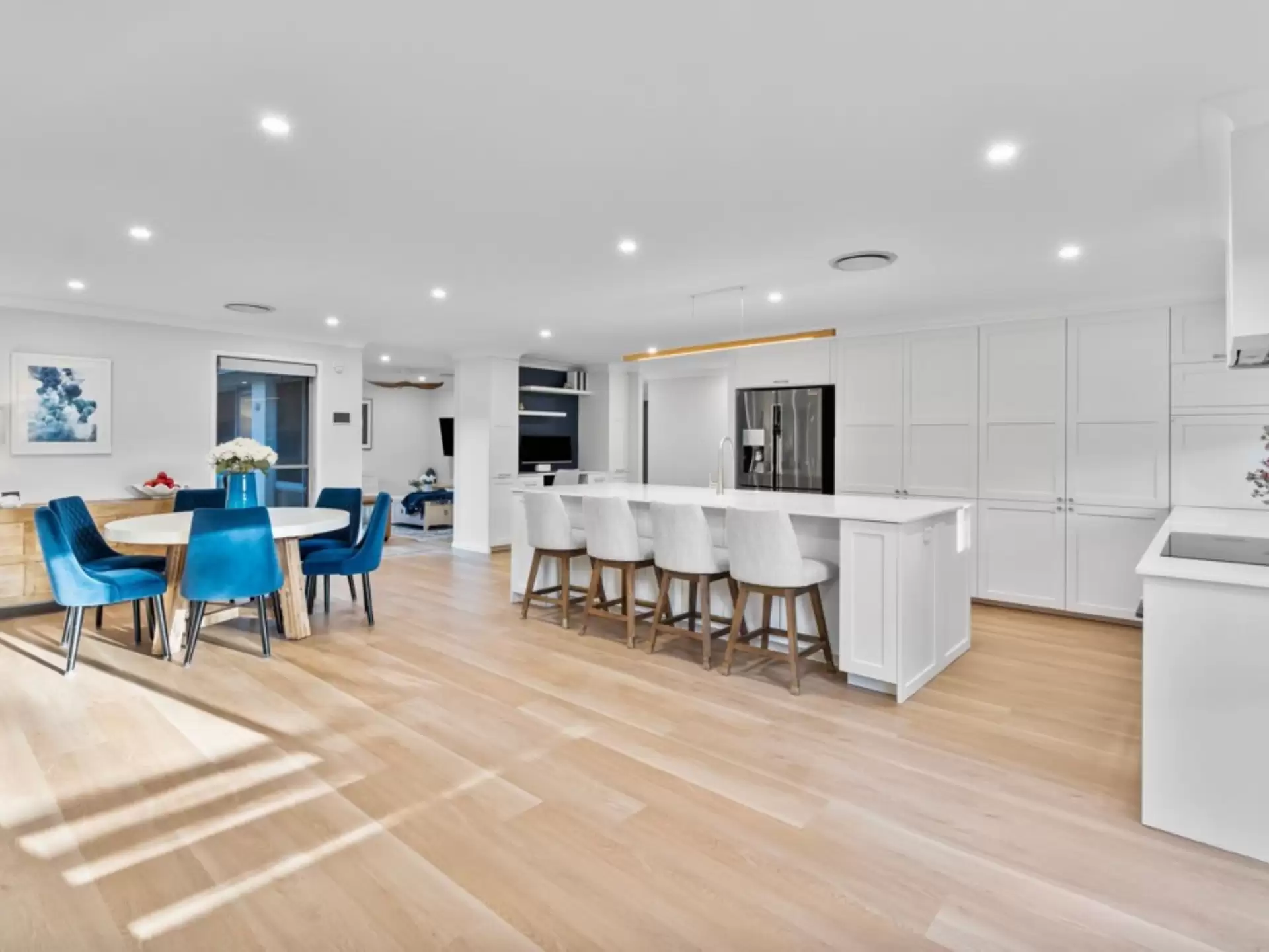 48 Carisbrook Circuit, Forest Lake Sold by Aurora Property - image 1