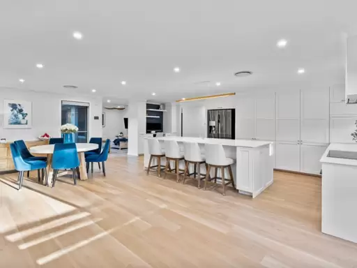48 Carisbrook Circuit, Forest Lake Sold by Aurora Property